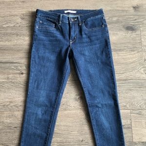 Levi jeans